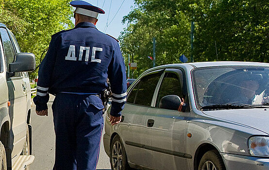 Московских автовладельцев оштрафовали на миллиард рублей