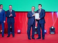 Президент РТ поздравил завод «Алнас» с 40-летием