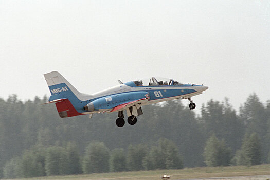 Конкурент Як-130: 25 лет назад МиГ-АТ совершил первый полет