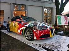 На аукционе продается туристический автомобиль Alfa Romeo за 800 000 долларов