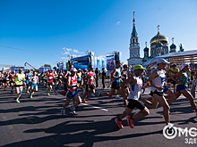 Омичка Марина Ковалева в четвёртый раз выиграла Сибирский международный марафон