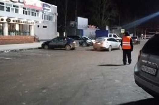 «Пробка рассосалась»: на парковке у аэропорта «Архангельск» стало свободно
