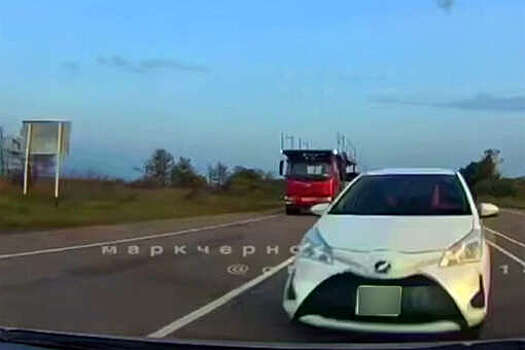 В Приморье произошло лобовое столкновение двух машин