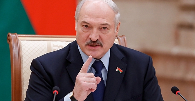 Лукашенко поручил закрыть белорусскую границу