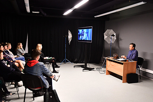 Известная телеведущая провела пары в МФЮА