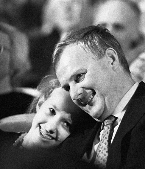 Мэр Санкт-Петербурга Анатолий Собчак с дочерью Ксенией, 1993 год