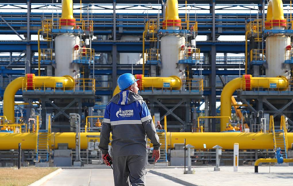 Германия захотела национализировать "дочек" "Газпрома" и "Роснефти"