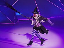 Как фигурист Роман Костомаров перевоплощался в ведьму