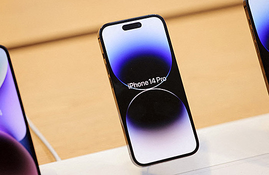 Курьезы параллельного импорта: продавцов iPhone 14 обвинили в нарушении российских законов