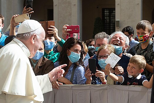 Папа римский назвал секс «божественным» удовольствием