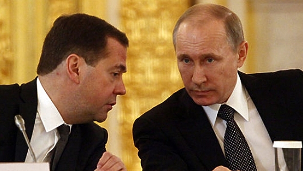 «Только отставка Медведева»: экономист подвел итоги пресс-конференции премьера