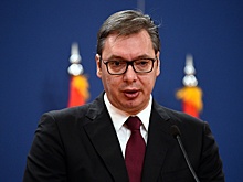 Вучич пообещал создать в сербской армии подразделения роботов