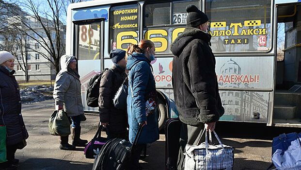 В Госдуме пообещали выделить беженцам с Донбасса новую помощь