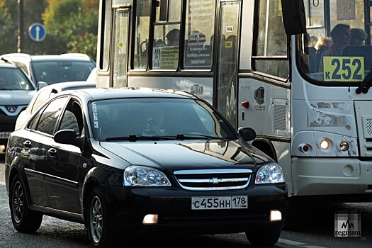 Петербуржцев призвали не платить в маршрутках без валидаторов