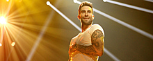Четыре женщины рассказали о непристойном поведении солиста Maroon 5 Адама Левина