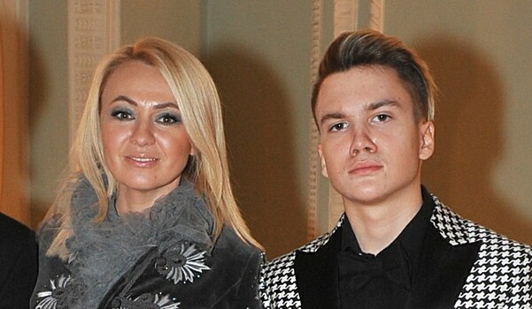 Рудковская сажает сына под домашний арест