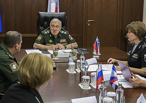 Первый заместитель Министра обороны России Руслан Цаликов провел личный прием граждан