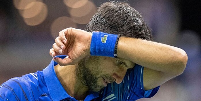 Теннисист Джокович призвал остановить насилие в Косове