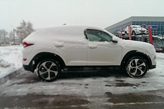 Новый Hyundai Tucson пойман в объектив шпионской камеры