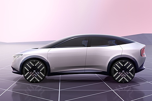Новый Nissan Leaf станет кросс-купе в стиле Ariya