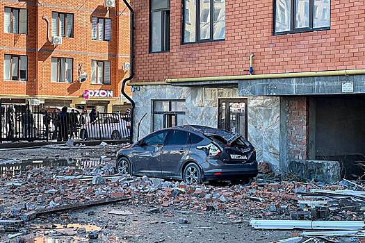 При взрыве в российском городе пострадали случайные прохожие