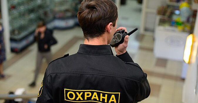 Названы самые закредитованные профессии в России
