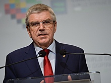 Бах прокомментировал допинговое дело китайских пловцов