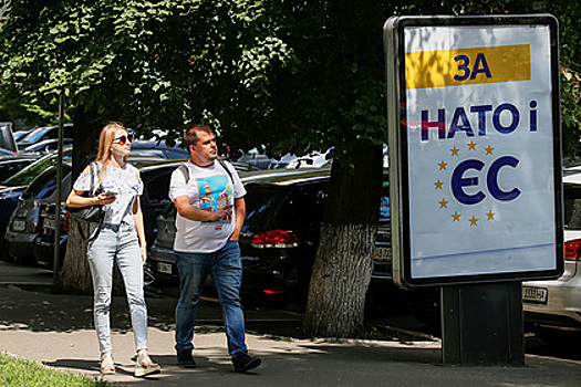 В ФРГ заверили, что вопрос вступления Украины в НАТО не рассматривается