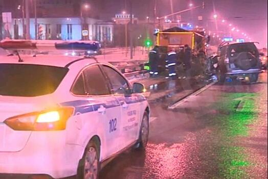 Столкновение машины Следкома и такси в Москве обошлось без жертв
