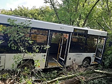 Автобус столкнулся с фурой под Дзержинском: три человека пострадали