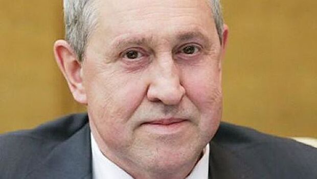 "Я не знаю. Я не брал такой суммы"