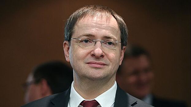 Мединский призвал усилить систему господдержки киноиндустрии