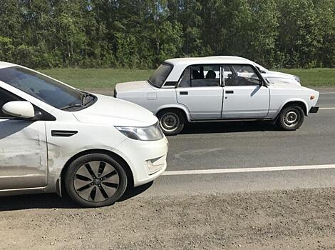 Пять автомобилей столкнулись в Красноярском районе