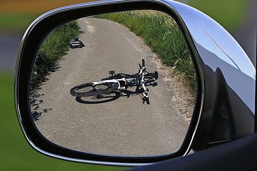 Водитель сбил велосипедиста