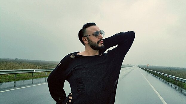 Анри Джохадзе отмечает день рождения: топ-5 лучших песен певца