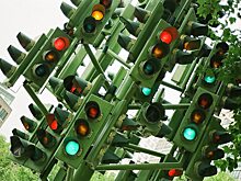 В Саратове перестали работать еще три светофора