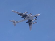 Два ракетоносца Ту-95МС выполнили полет над Японским морем