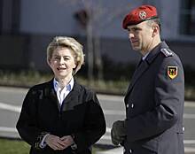 В странах Европы министрами обороны назначают женщин. Что бы это значило ?