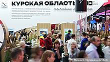 Представитель Курской области на выставке «Россия»: Стенд с характерными ароматами региона вызвал ажиотаж среди посетителей