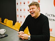 Губерниев ответил на заявление, что не может выдвигаться на выборы президента ФЛГР