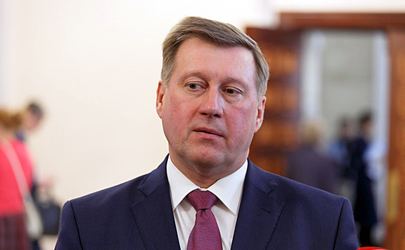 Мэр Анатолий Локоть зарабатывает больше 3 миллионов рублей в год
