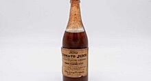 Бутылку томатного сока 1938 года компании Ford продадут на торгах