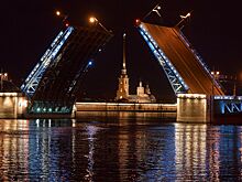 Сезон разведения мостов начался в Санкт-Петербурге