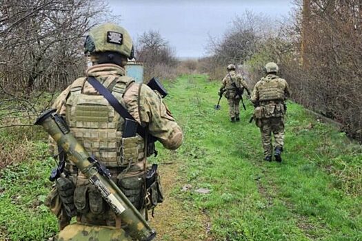 Минтруд: родные участников СВО смогут бесплатно сопровождать их на реабилитацию и лечение