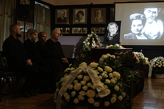 МХТ им. Чехова простился со своей актрисой Ниной Гуляевой