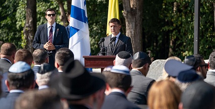 Нетаньяху поблагодарил Зеленского за вклад в борьбу с антисемитизмом