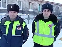 Глава МВД наградил ямальских полицейских за спасение людей