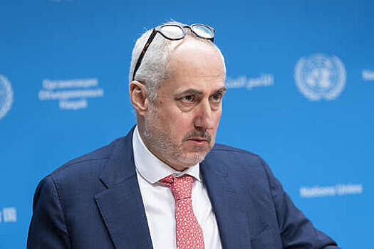 Дюжаррик ушел от вопроса о легитимности правительства Мадуро