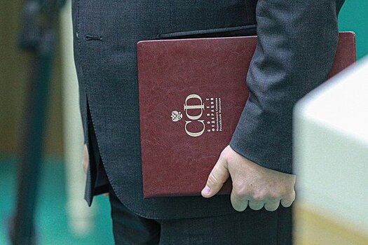 В Совфеде одобрили «обнуление» губернаторских сроков