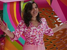 Звезда «Барби» Америка Феррера рыдала после встречи с Леонардо Ди Каприо